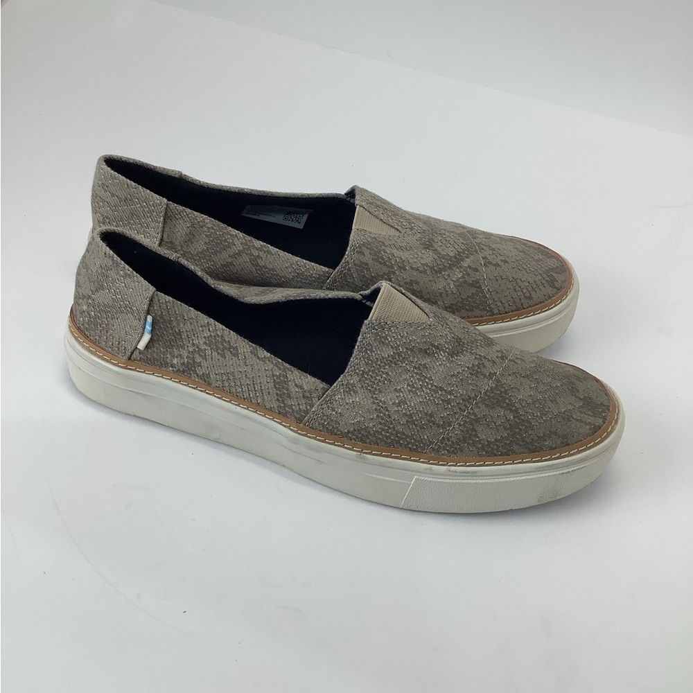 Toms Parker Slip On Sneakers womens size 6.5 Tan Snakeskin color